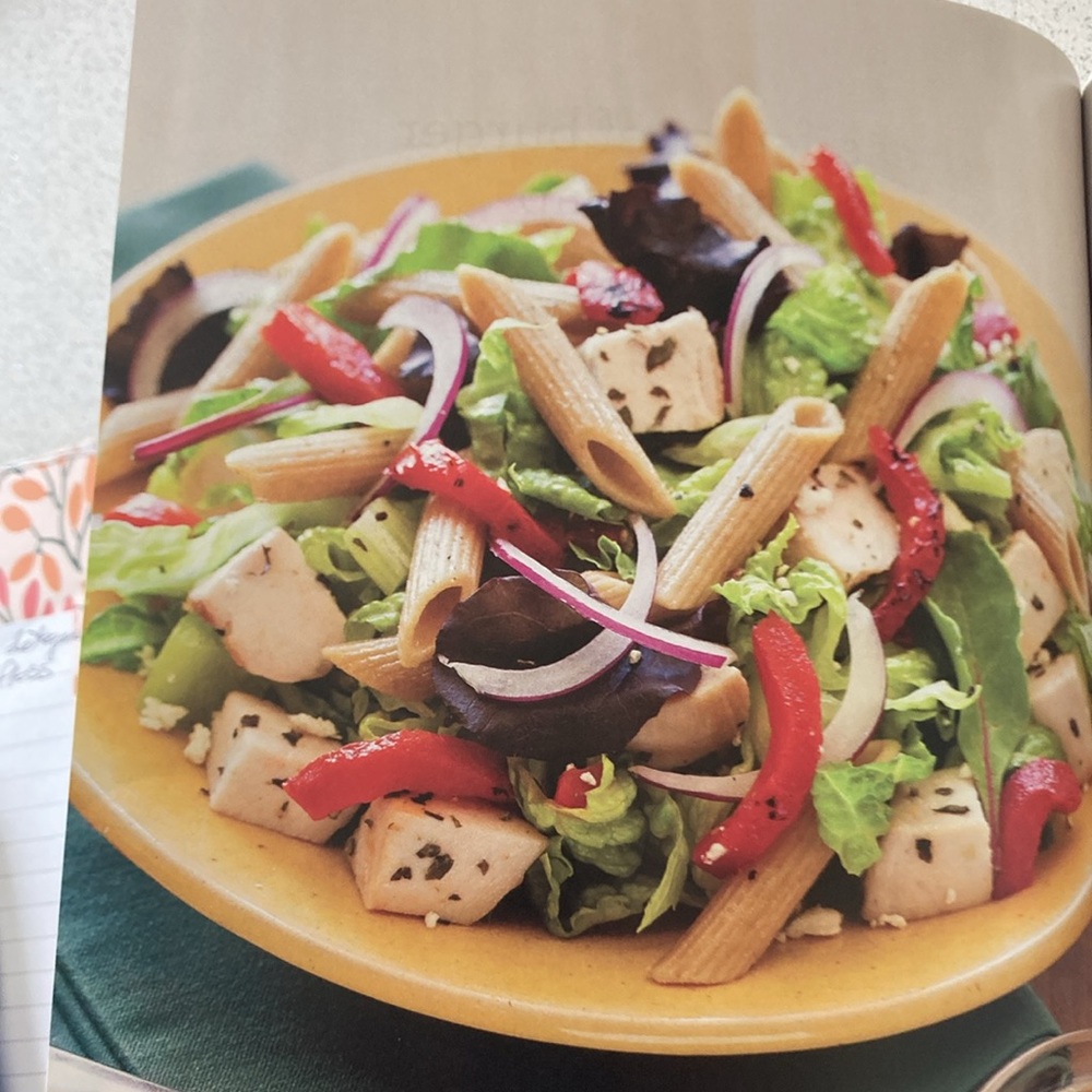 Eat to Lose, Eat to Win Book‼️ 
Eat to LOSE, Eat to WIN! - Picture 5 of 6